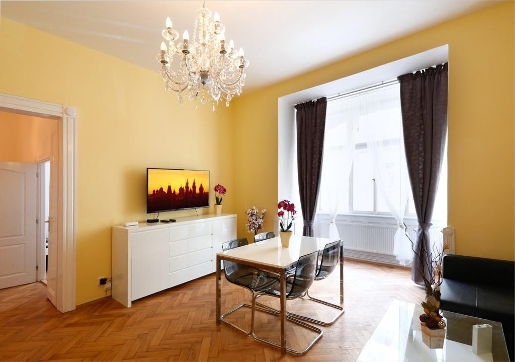Apartment Near The Charles Bridge Prague Bilik gambar